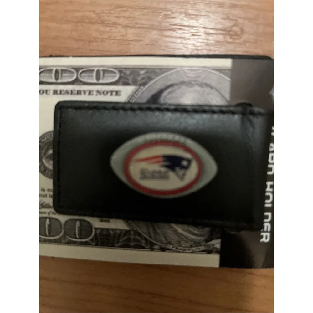 New England Patriots Fine Leather Money Clip Card & Cash Holder NFL Football